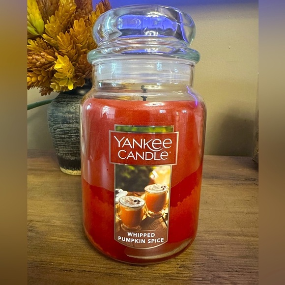 Yankee Candle Whipped Pumpkin Spice Candle - Picture 1 of 4